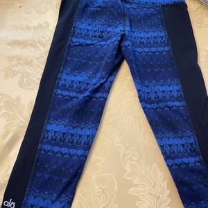 All yoga tights